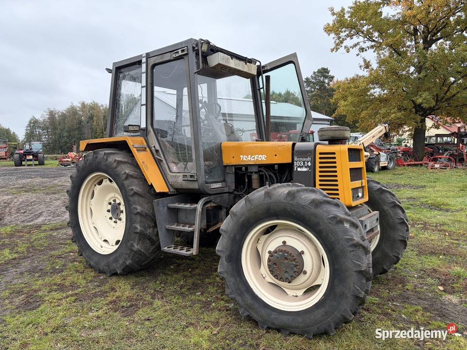 Renault 10314 traktor ciągnik rolniczy 4x4 Renault mazowieckie Myszyniec sprzedam