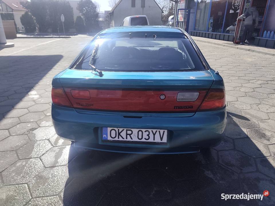 Mazda 323 Grobniki