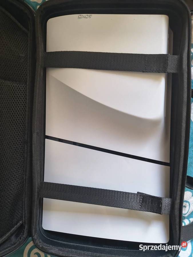 PlayStation 5 z napędem 18 gier 2 pady pokrowiec Pozostałe Wola Podłężna sprzedam