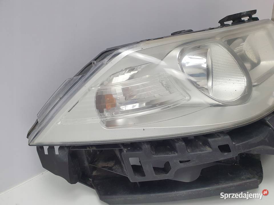 LAMPA PRAWA Renault Megane II lift 0509r osobowe Rudka sprzedam