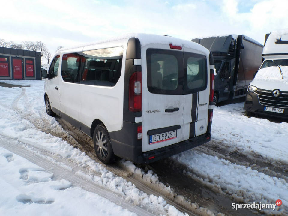 Renault Trafic trafic long 9 osobowy nowy srodek wielkopolskie Raszków