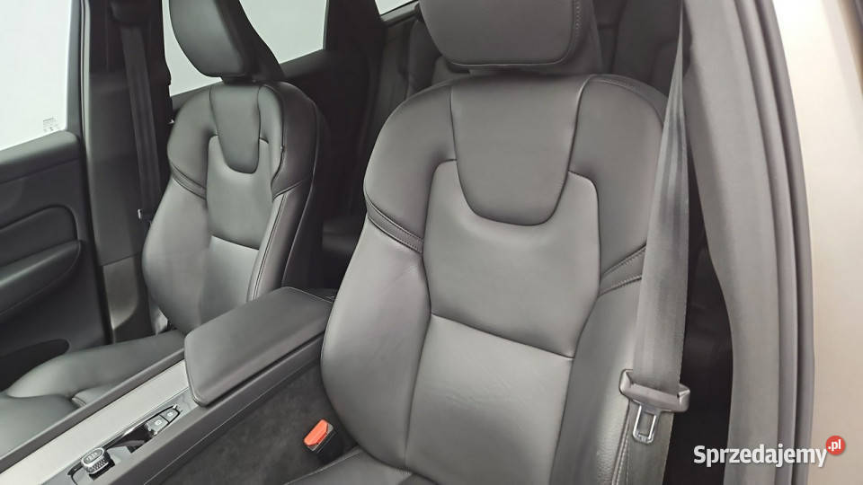 Volvo XC 60 B4 B Plus Bright aut Z Polskiego 197KM Warszawa