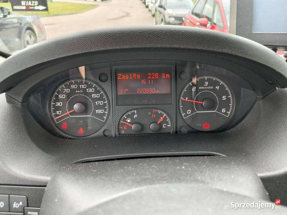 Peugeot Boxer 22 hdi 165 model 2022r ambulans diesel Kęty