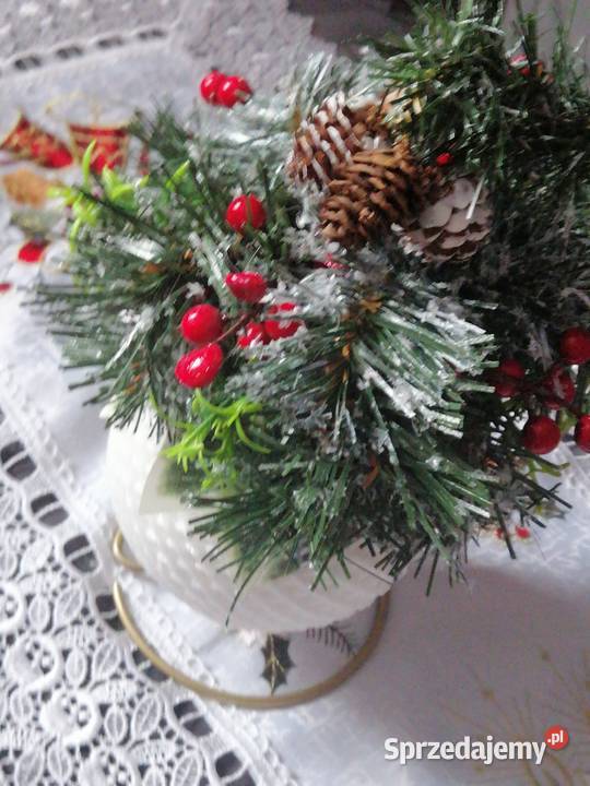 Stroik świąteczny na białej bombce Idealny Katowice