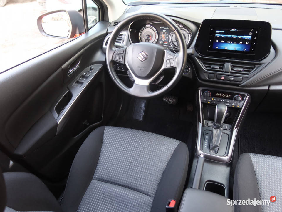 Suzuki SX4 SCross 14 BoosterJet światła przeciwmgielne Katowice