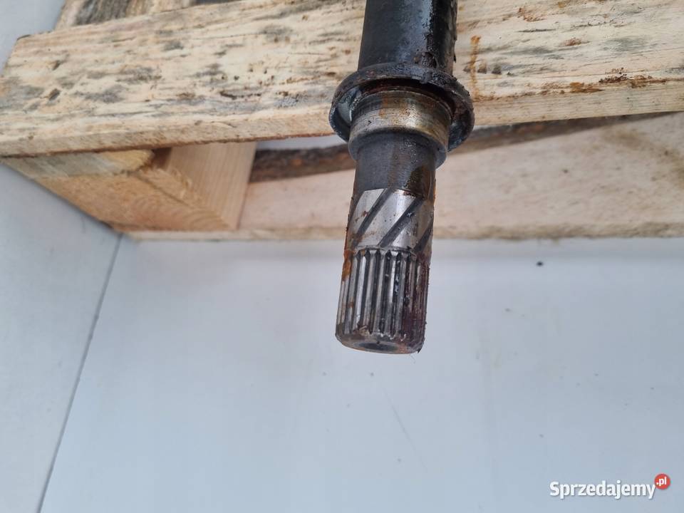 PÓŁOŚ Nissan Juke 16 DIGT PRAWA PRZEDNIA półośka Chełm