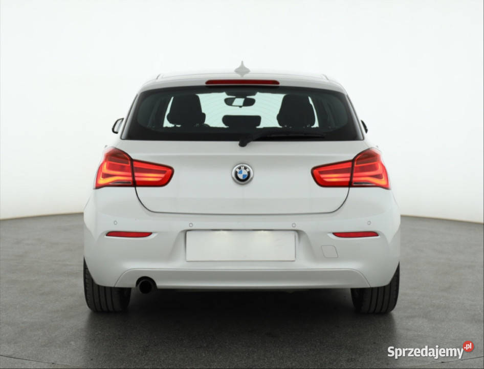 BMW 1 116i benzyna Piaseczno