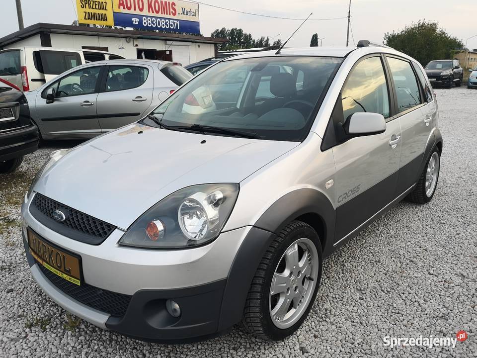 KOMIS MARKOL ZAPRASZA FORD FIESTA CROSS LIFT Toruń