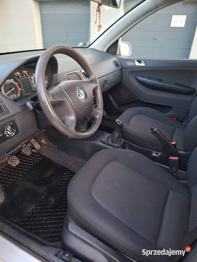 Skoda Fabia14 MPI benzynaklimaniski przebieg ABS sprzedam
