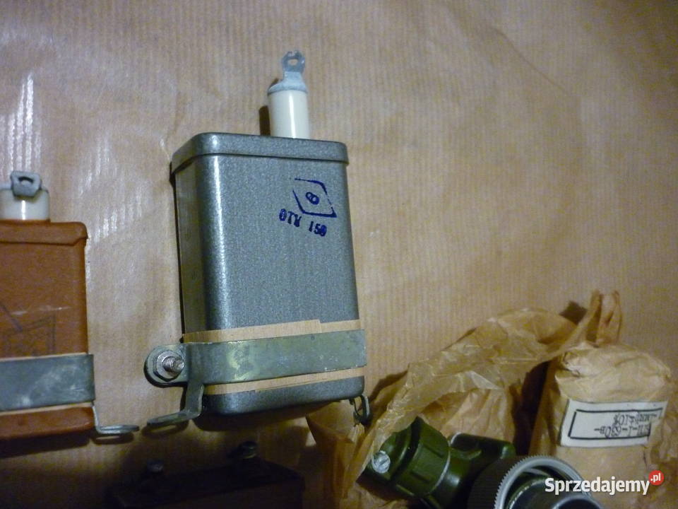 Zestaw części elektronicznych Dębica