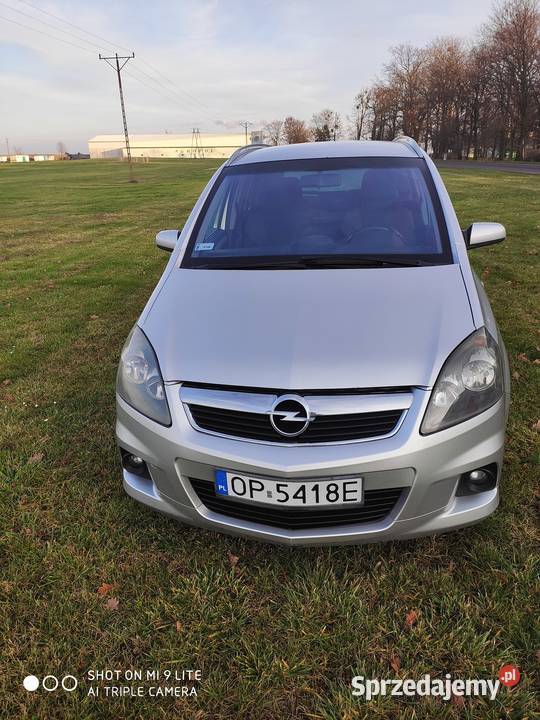 Opel Zafira B 19 OPC Line