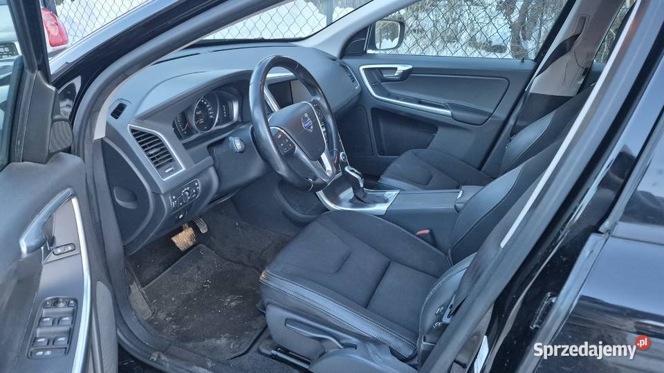VOLVO XC60 20 181 ZAREJESTROWANY SERWISIE Rzeszów sprzedam