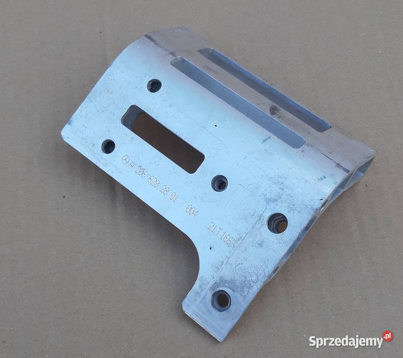 MERCEDES CKLASA W206 PODPORA WSPORNIK BELKI osobowe Bieleń