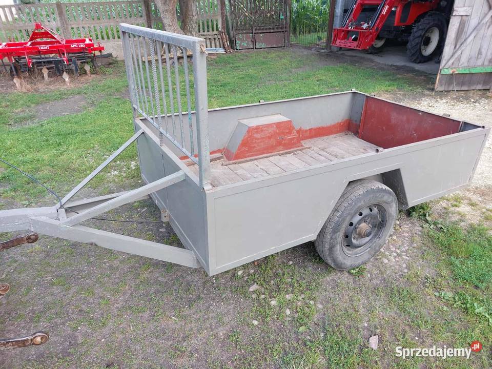 Przyczepka do ciągnika Lubień Kujawski