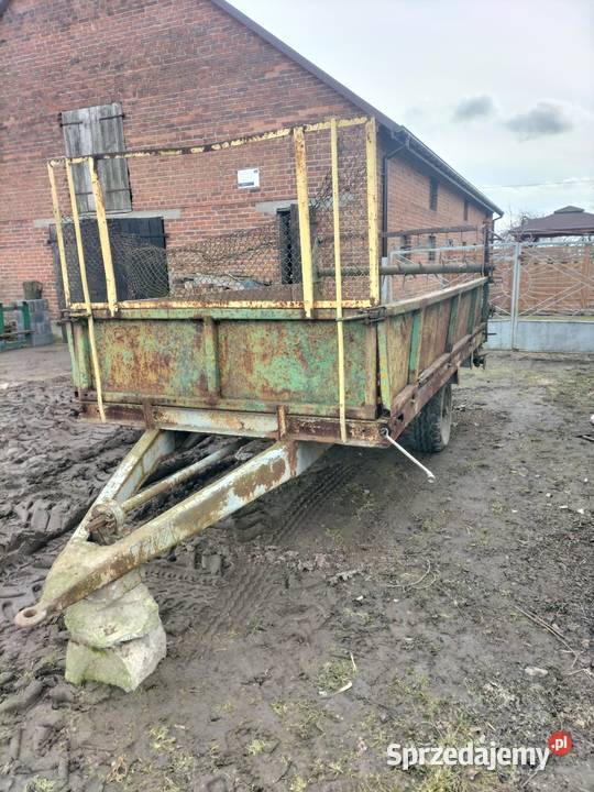 Sprzedam rozrzutnik obornika zrobiony podstaw Rozrzutniki obornika