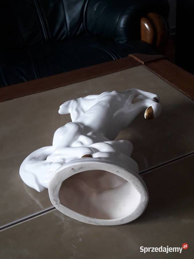 Porcelanowy koń Chodzież Janów Lubelski