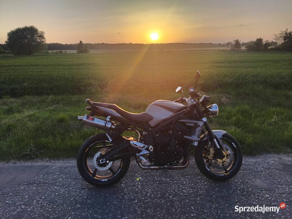 Triumph 675 Rka street triple bezwypadkowy baza wielkopolskie Poznań
