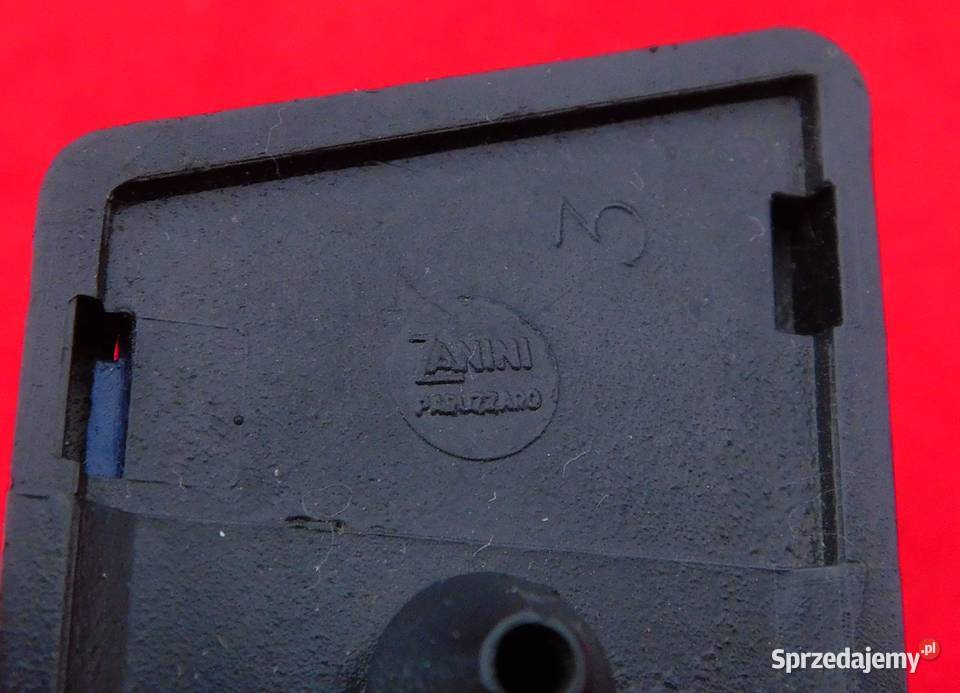 Nowy znaczek emblemat napis FIAT 126 126p BIS