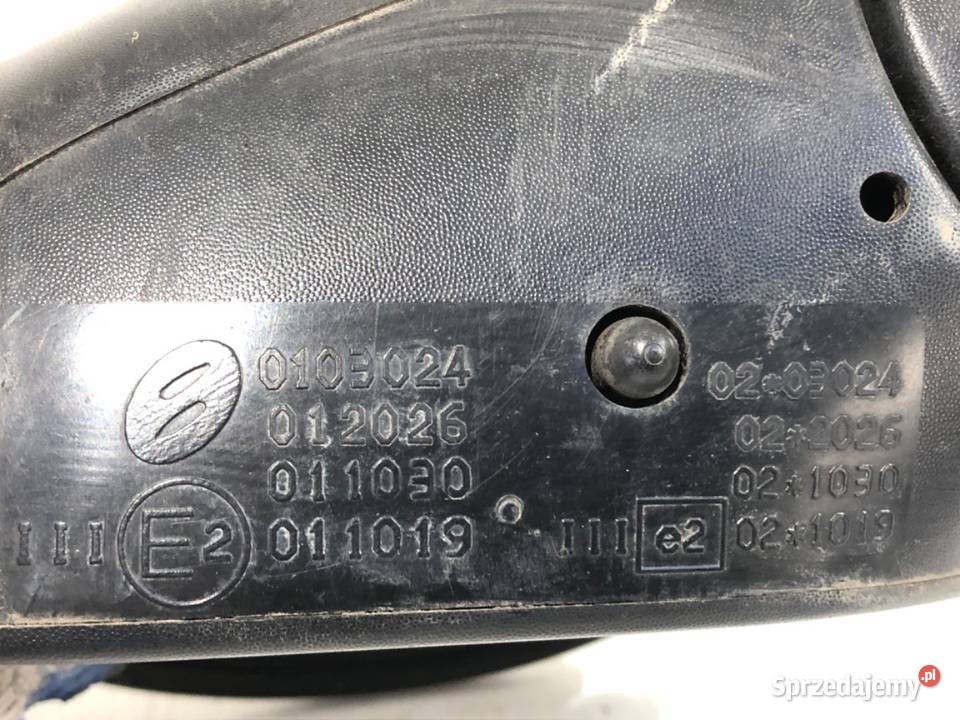 LUSTERKO PRAWY CITROEN C3 I Hatchback LAKIER