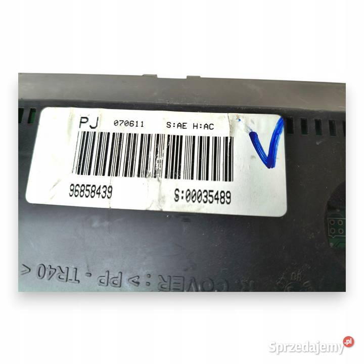 LICZNIK ZEGARY 96858439 Opel Antara 20 CDTI Wyposażenie wnętrza Chełm