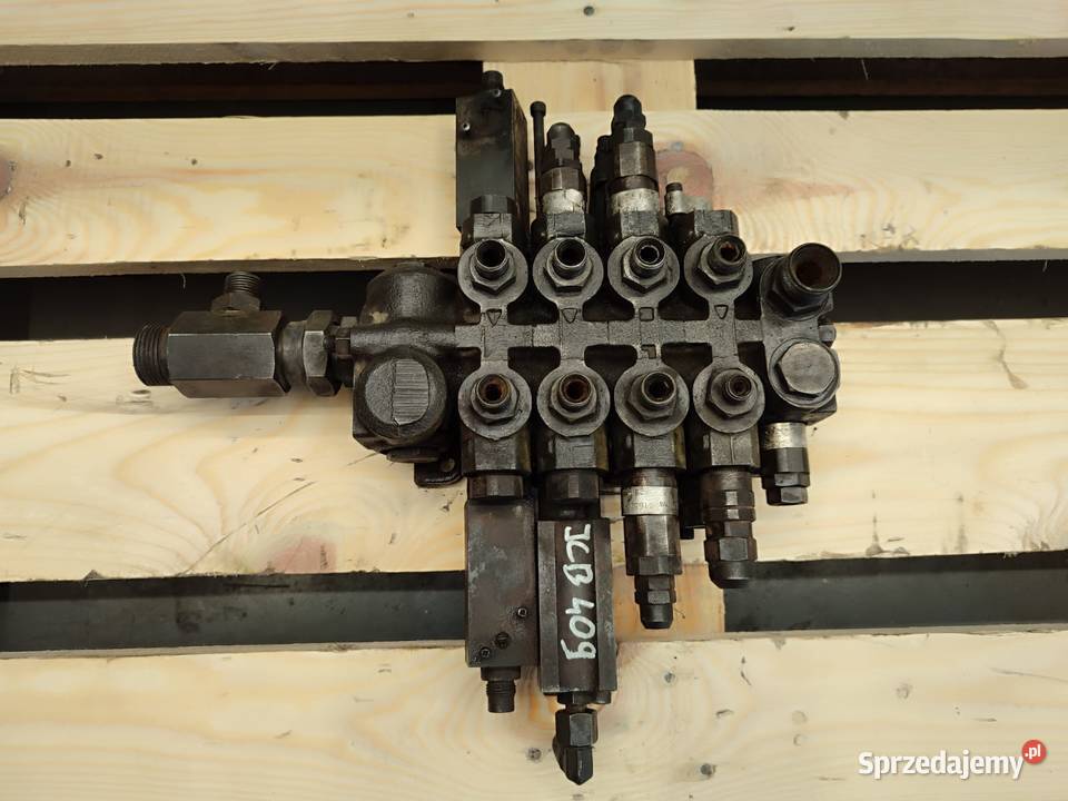 Rozdzielacz hydrauliczny Husco 540774 JCB 409 Wilkowo