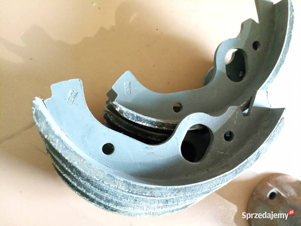 Fiat 126p Maluch szczęki hamulcowe Stalowa Wola