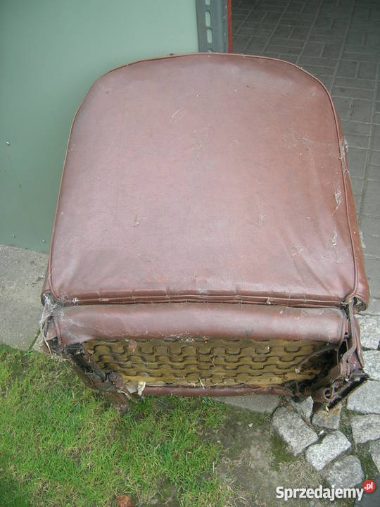 Fotel kanapa oparcie zagłówek brązowe fiat 125p Ostrów Wielkopolski