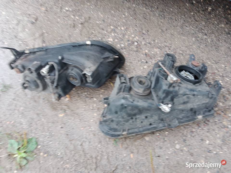 Reflektor lampa MITSUBISHI SPACE GEAR L400 łódzkie sprzedam