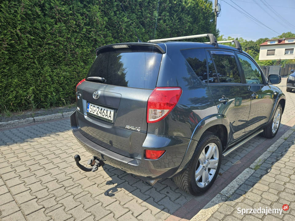 Toyota RAV4 Klima Nawigacja Skóra Podgrzewane klimatyzacja śląskie Ruda Śląska sprzedam