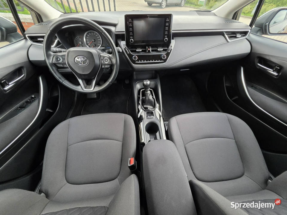 Toyota Corolla 2023 Salon Polska 1Właściciel elektrochrom. lusterko wst. Corolla Białystok sprzedam