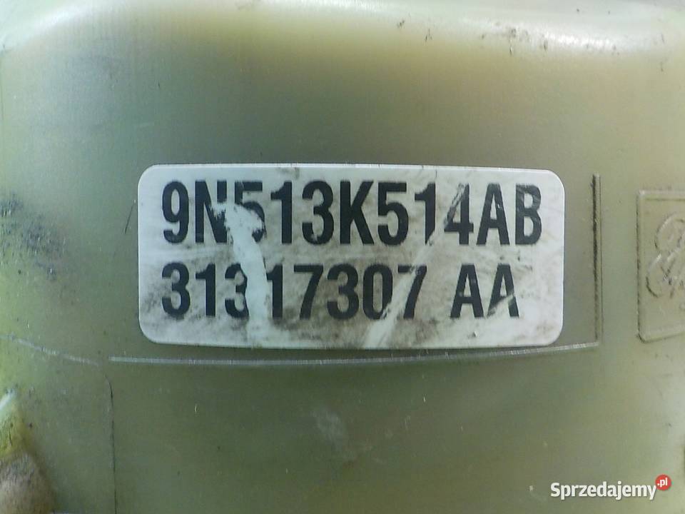 VOLVO C30 LIFT 16 D 10r 3D pompa wspomagania Suków