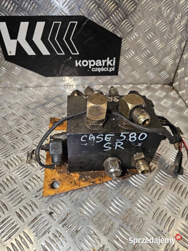Rozdzielacz hydrauliczny koparki Case 580 SR Układ hydrauliczny Gdynia sprzedam
