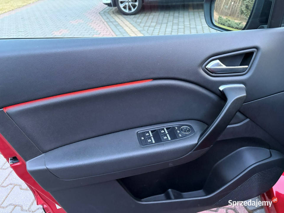 Renault Captur 13 TCE 140 Automat LED Pure pełny VAT