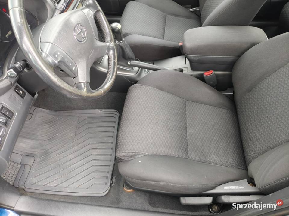 Toyota avensis pomorskie