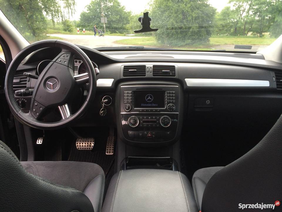 MercedesBenz R 320 6OSOBOWY 4MATIC Zielonka sprzedam
