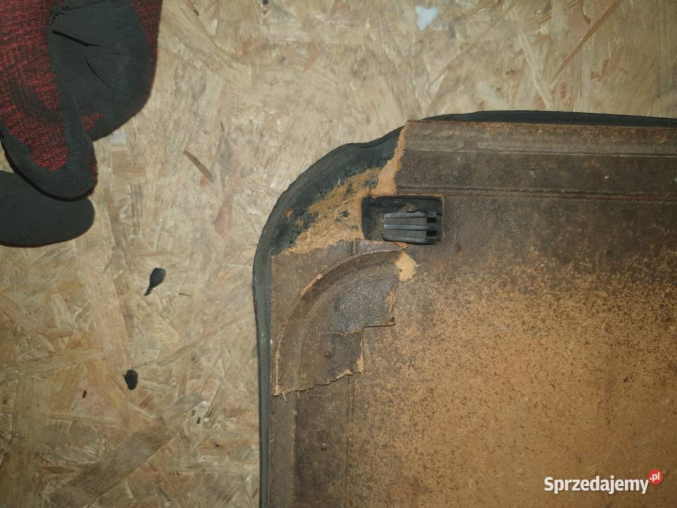 Boczki drzwiowe w124 coupe c124 boczek lewy i Warszawa