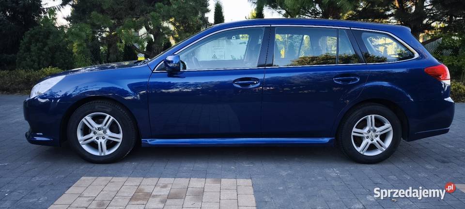 Subaru Legacy 2011 4x4 AWD benzyna automat Józefów-Pociecha