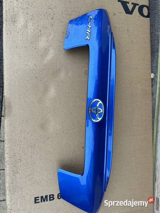 Toyota CHR blenda listwa tylnej klapy 76811F4010 Józefów
