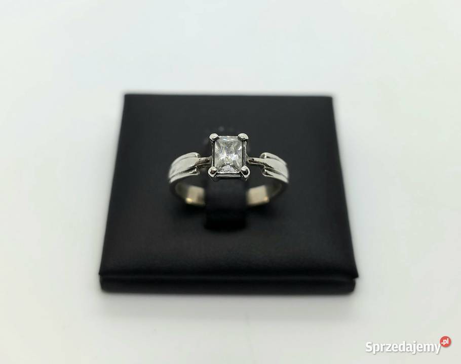 Srebrny pierścionek próby 925 282g Rozmiar 15 srebro warmińsko-mazurskie Elbląg