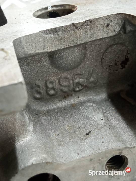 GŁOWICA KOMPLETNA 90466643 20 16V TURBO Opel osobowe Głowice cylindrów sprzedam