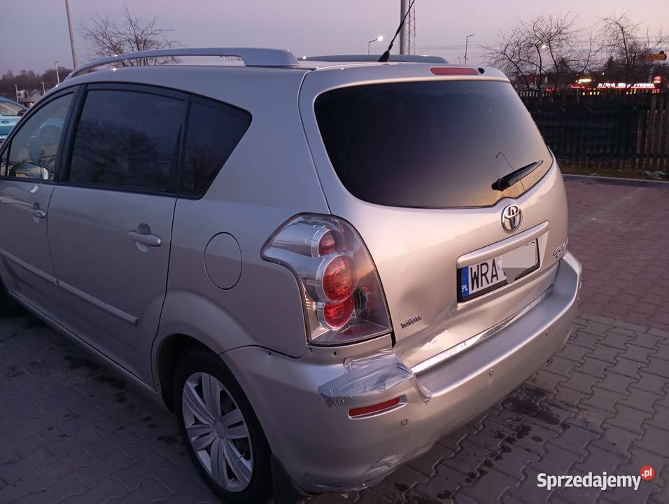 Toyota Corolla Verso II 18 VVTI LPG 7 miejsc Iłża