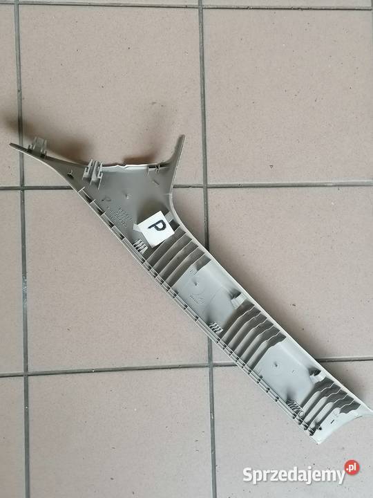 listwa wnętrza podszybia lewa prawa Renault osobowe