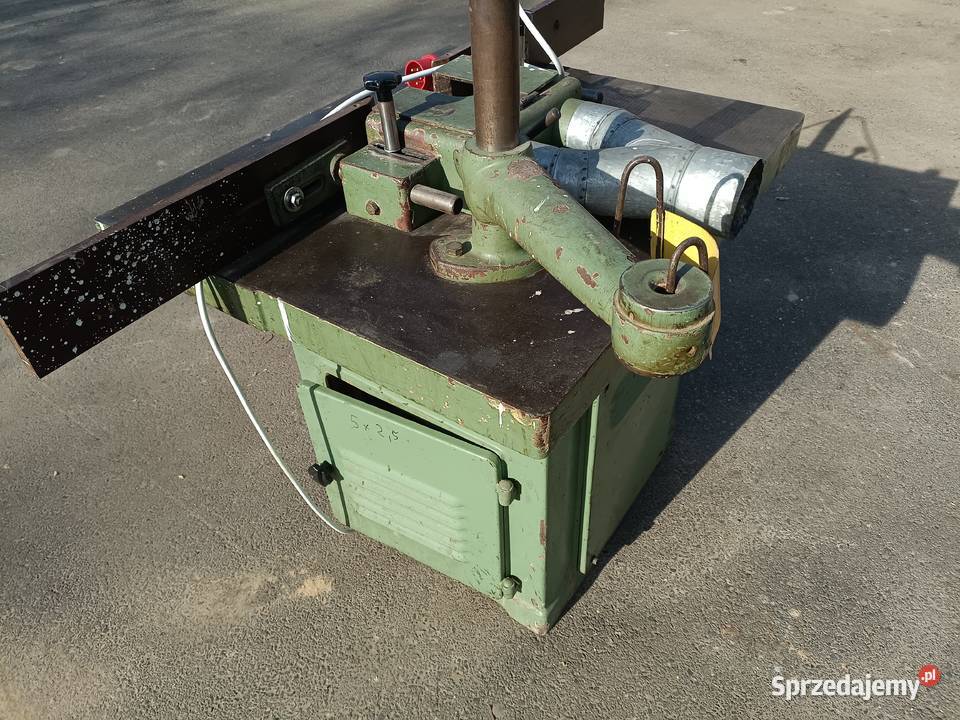 Frezarka dolnowrzecionowa