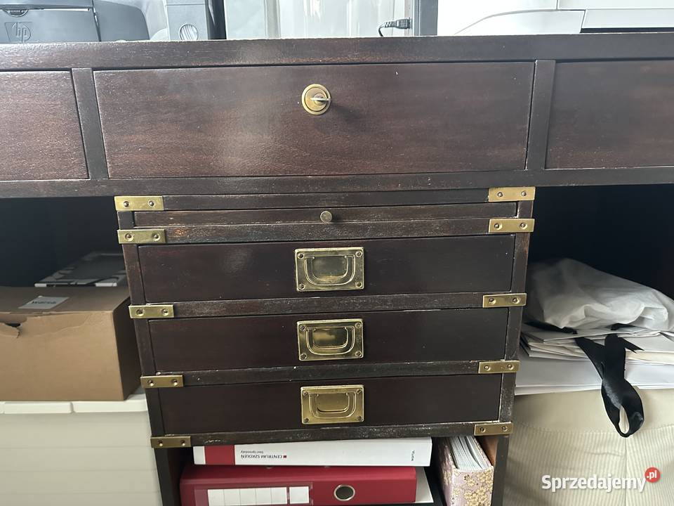 Klasyczne biurko gabinetowe z blatem wyścielonym opolskie Opole