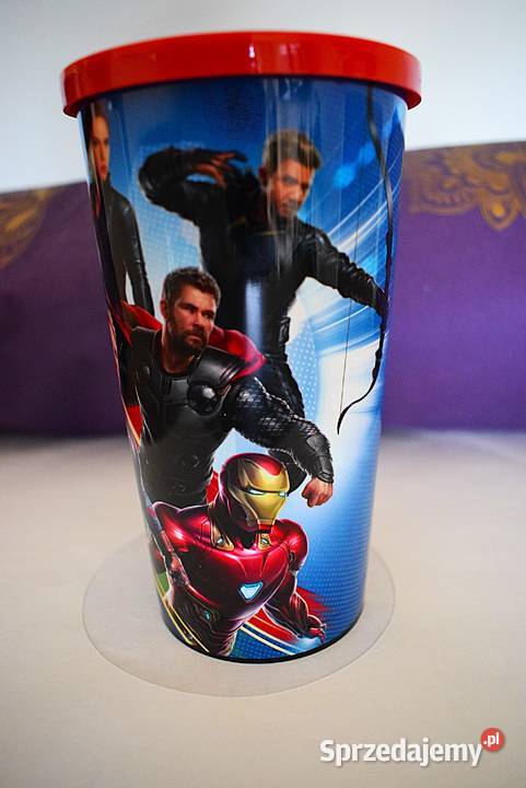 Kubek kinowy Avengers plakat