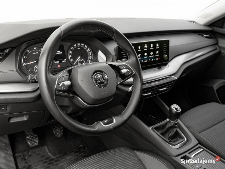 koda Octavia 15 TSI Ambition Czpark Podgrzf Pępowo