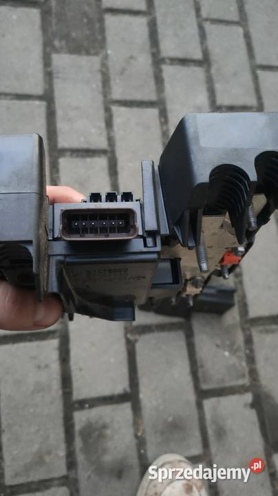 Moduł akumulatora BSI rozdzielacz napięcia Rok produkcji 2016