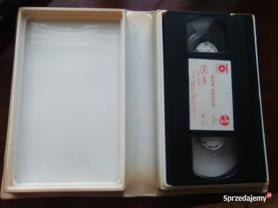 Kasety VHS Iron Angels Filmy wielkopolskie Poznań