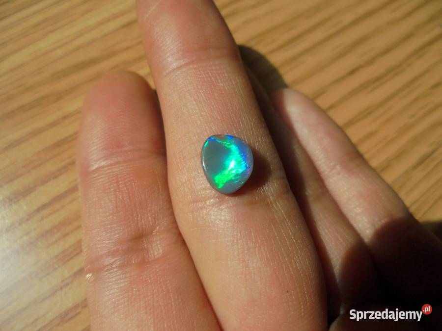 czarny opal australijski z rzadką czerwoną mazowieckie Warszawa