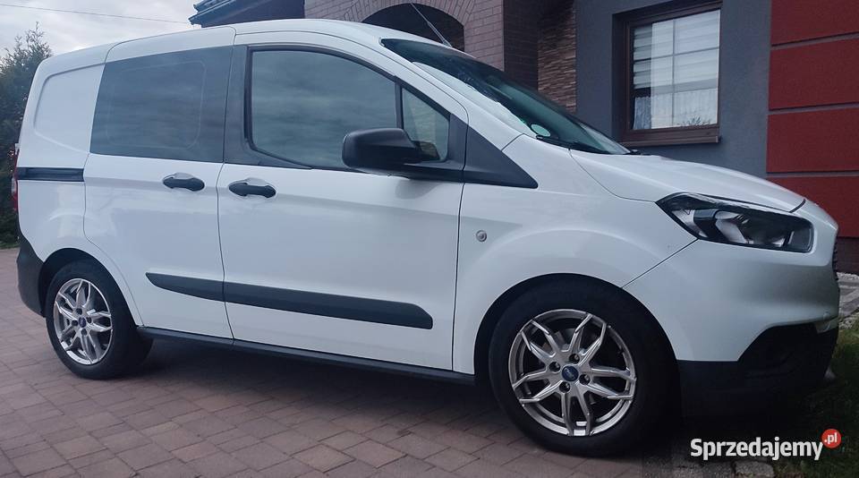 Ford transit courier 2022r 15D 42 nowyFaktura diesel Gorzyce